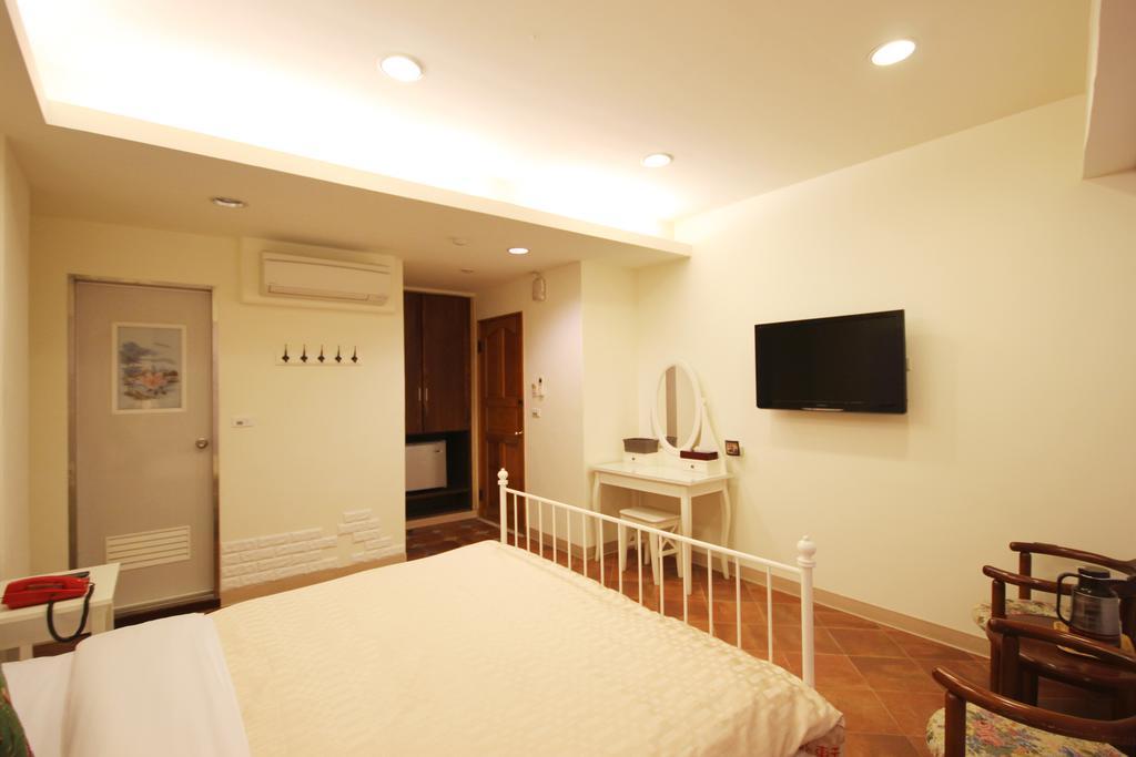 Sheng Shine Forest Resort Lugu Exterior photo