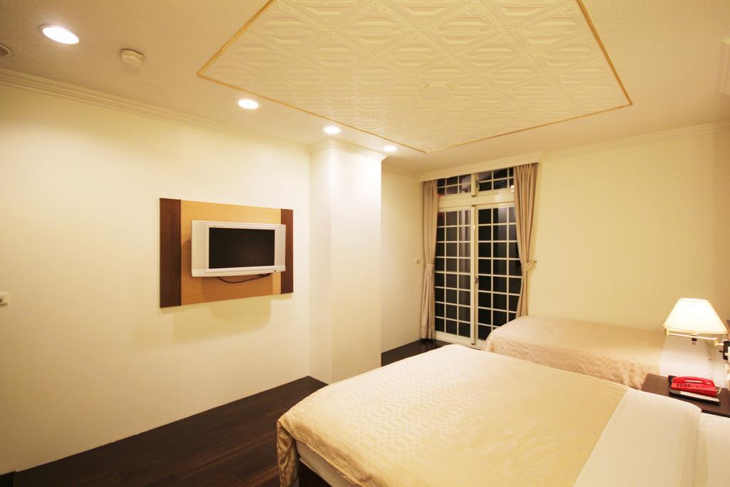 Sheng Shine Forest Resort Lugu Exterior photo