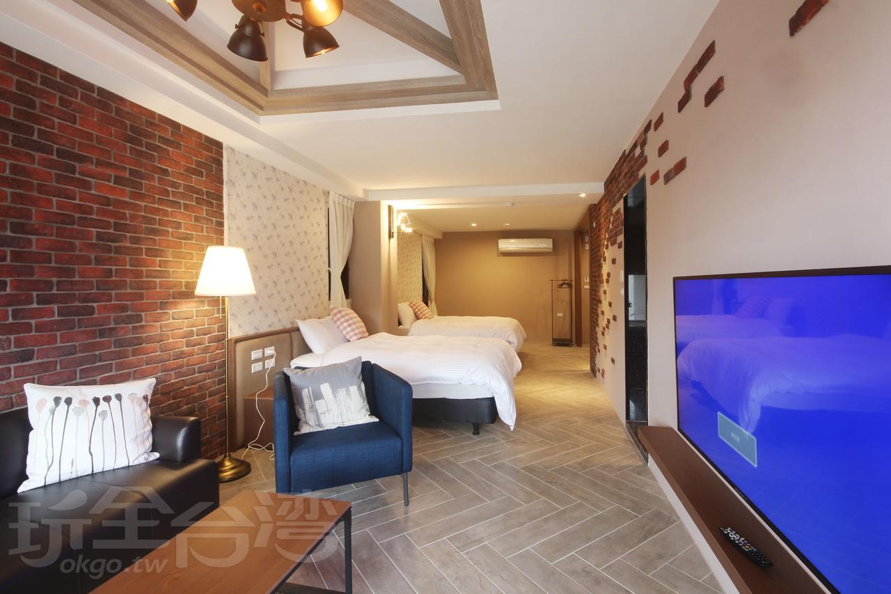 Sheng Shine Forest Resort Lugu Exterior photo